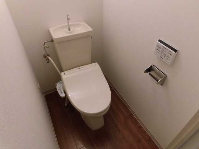 トイレ　ウォシュレットを完備しています