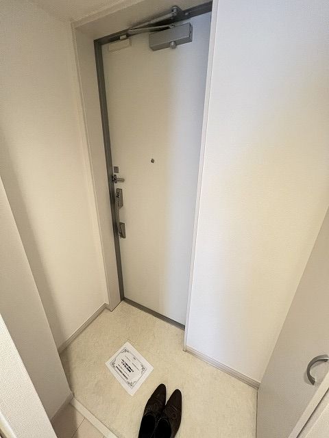 リブリ・麗の玄関写真