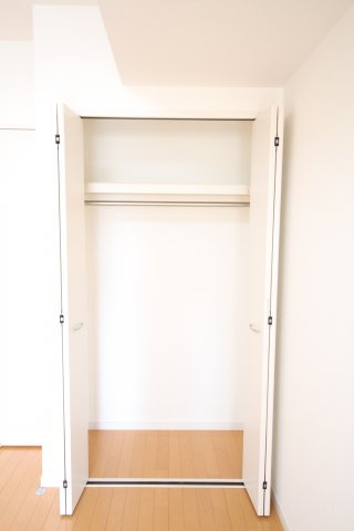 収納　（別タイプ参考写真）アクア・アルテシモ・コンコルディア　北区