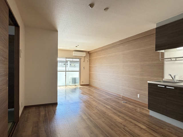 CASA PINOの居間写真
