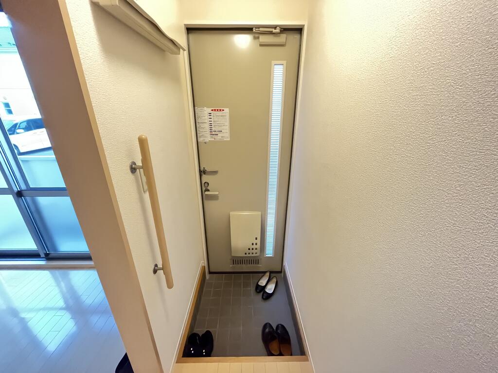 クラーネNY Iの玄関写真
