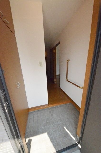 グリーンヴィレッジHの玄関写真