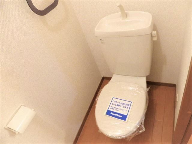 トイレ　別部屋参照写真