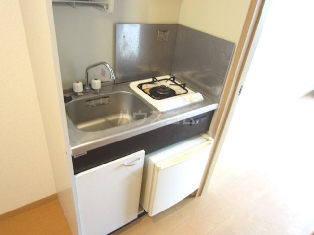 カルムエクセル新堀のキッチン写真