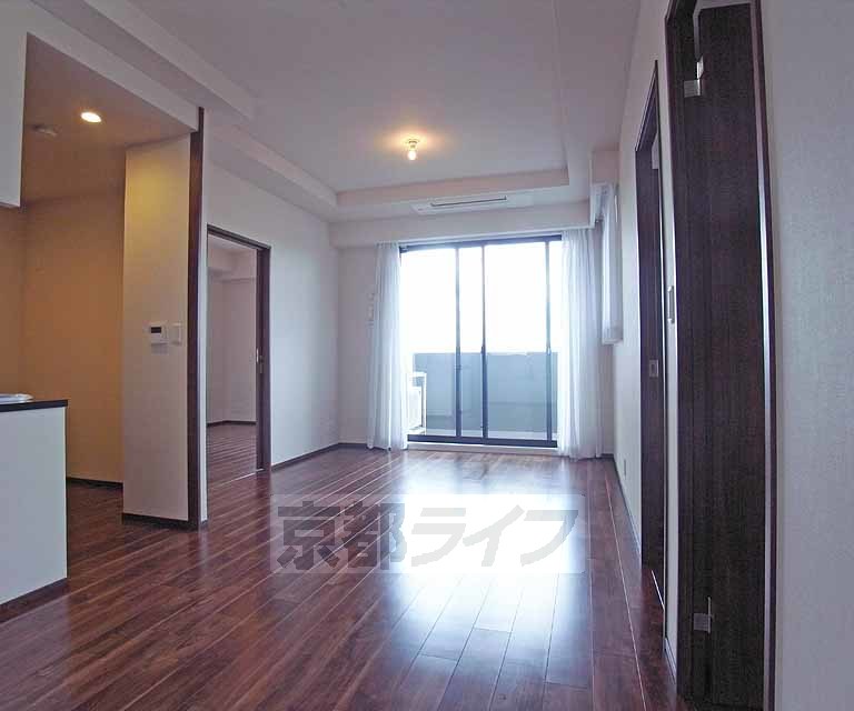 居室・リビング　きれいなお部屋です。