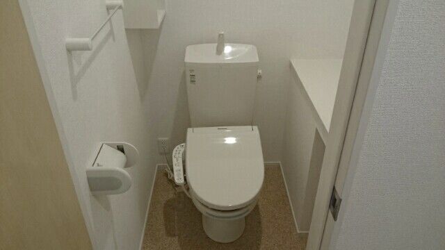 ベル・コリーヌCのトイレ写真