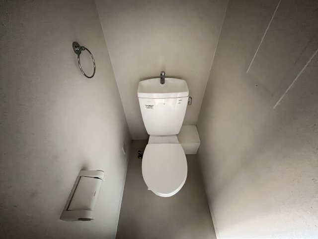 トイレ　清潔感のあるトイレです