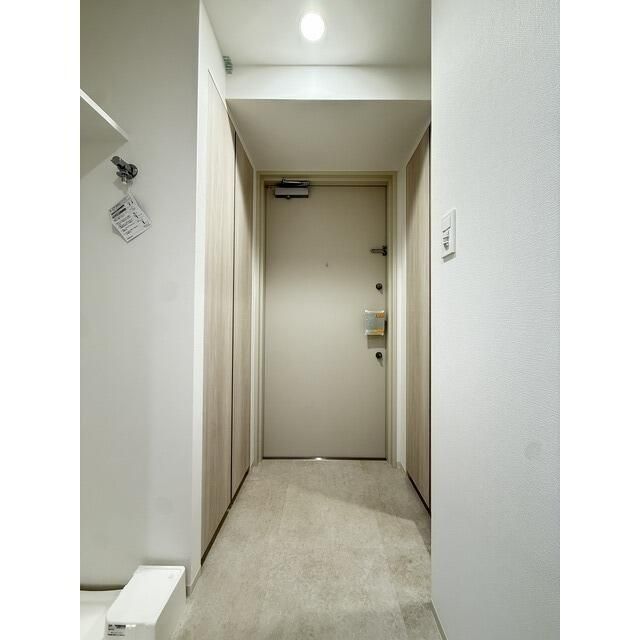 玄関　収納もある玄関です