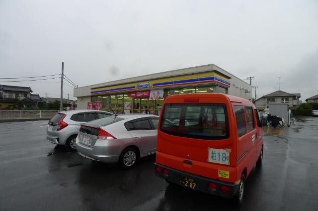 コンビニ　ミニストップ（コンビニ）まで264m