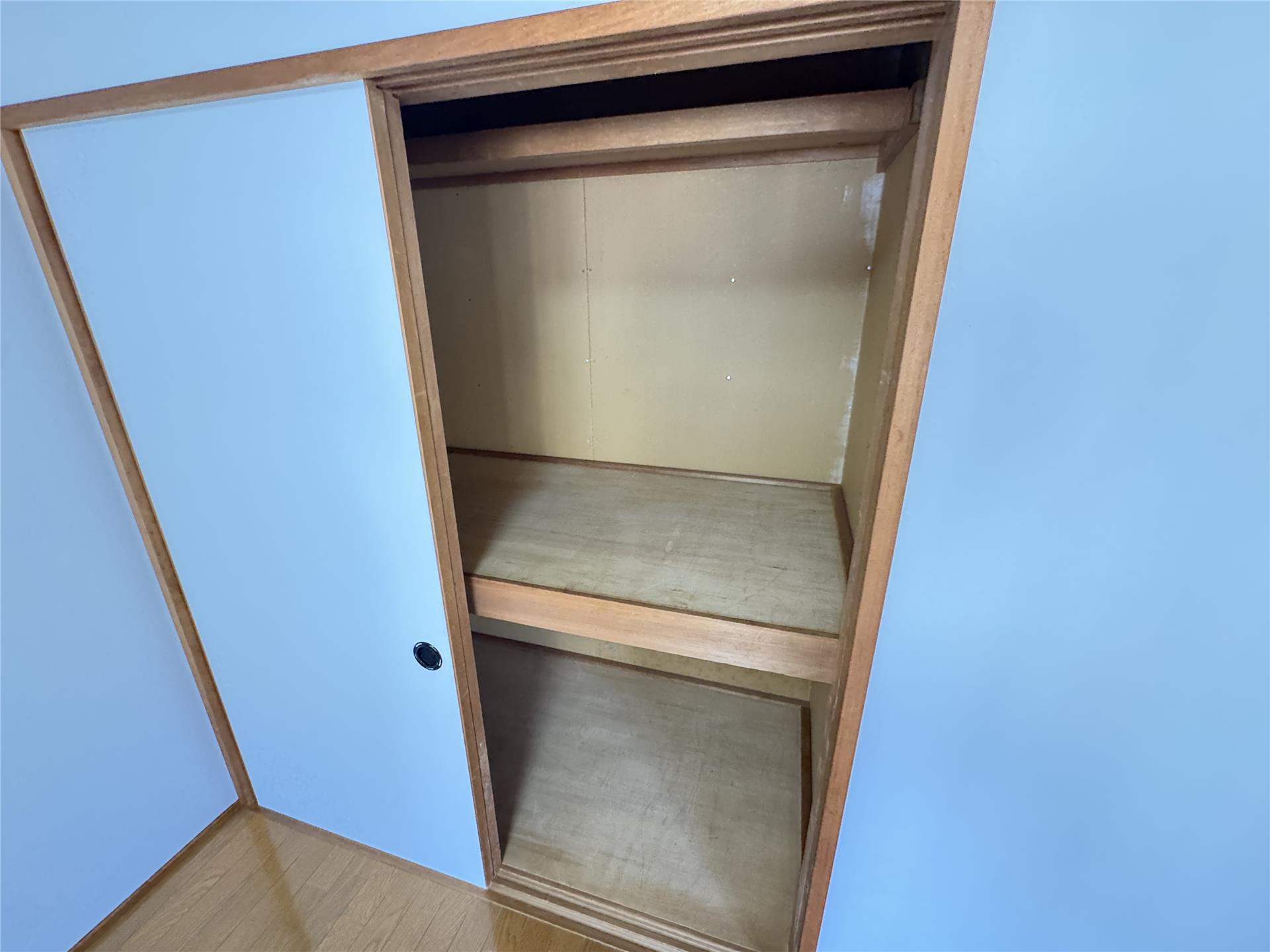 収納　容量たっぷりの押入れ収納があります！