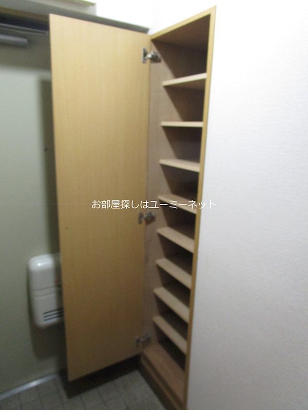鹿児島市電谷山線 笹貫駅 徒歩24分 2階建 築24年の玄関写真
