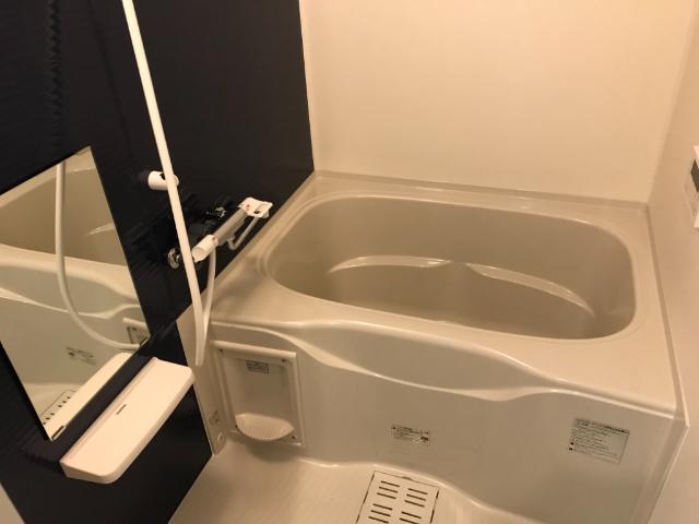 タウンハウス 伊倉の風呂写真