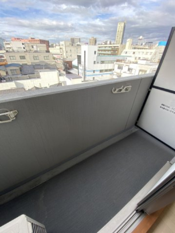 バルコニー　※階数は異なります