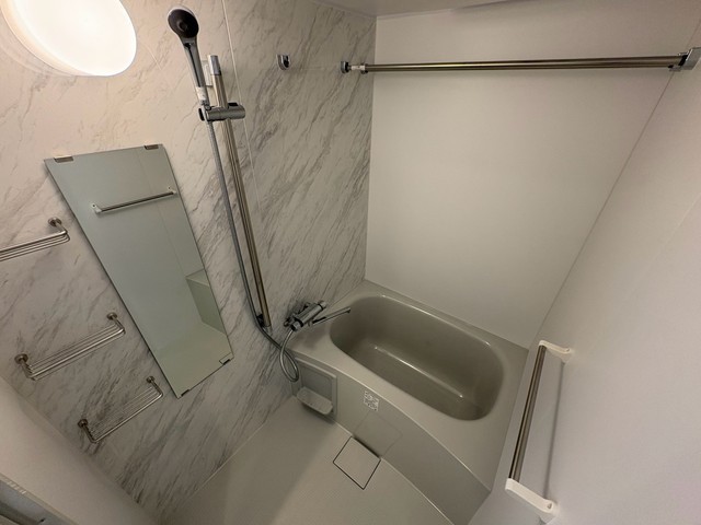 S-RESIDENCE東観音町achieveの風呂写真