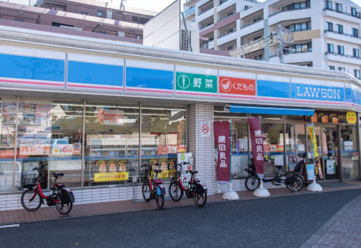 コンビニ　ローソン 大井三丁目店（コンビニ）まで450m