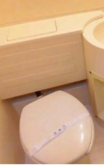 トイレ　コンパクトで使いやすいトイレです