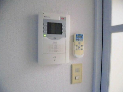セキュリティ　モニター付きインターホンです