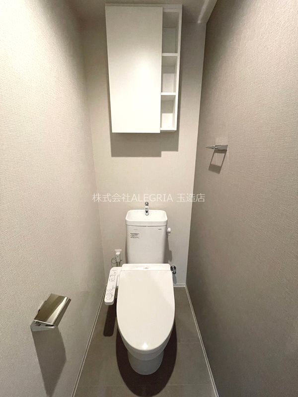 ＪＲ大阪環状線 玉造駅 徒歩3分 7階建 築3年のトイレ写真