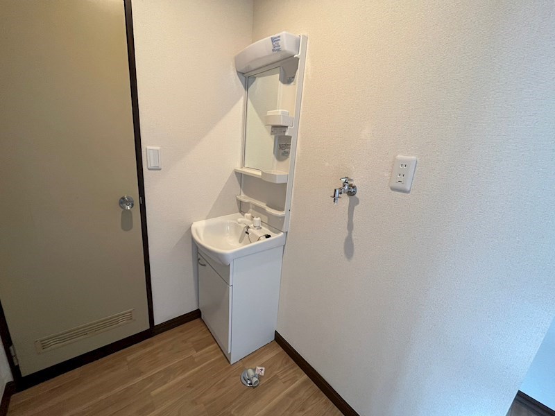 洗面設備　別部屋参考写真
