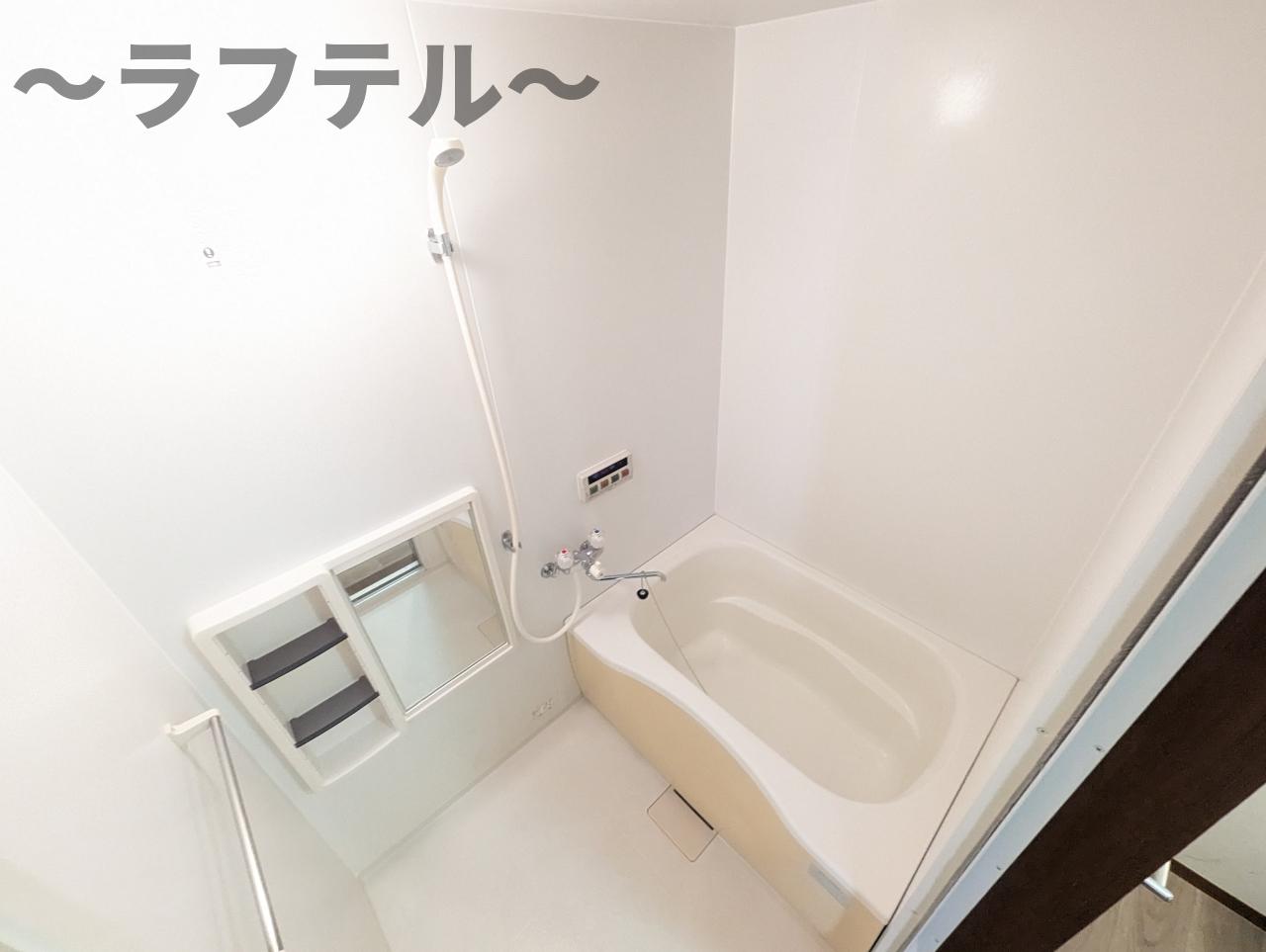 バス・シャワールーム　別部屋イメージ写真