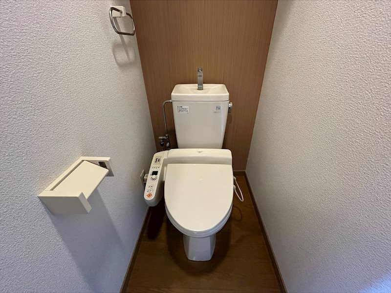 ＪＲ日豊本線 南小倉駅 徒歩2分 7階建 築23年のトイレ写真
