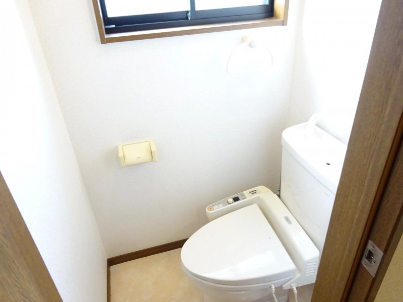トイレ　※別部屋参考写真・現況優先※