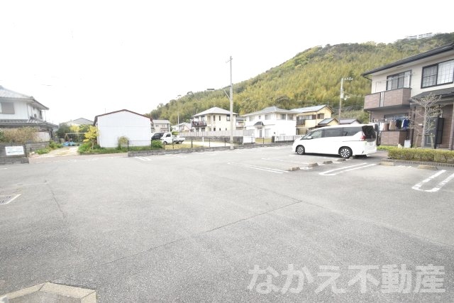 駐車場　駐車場完備です