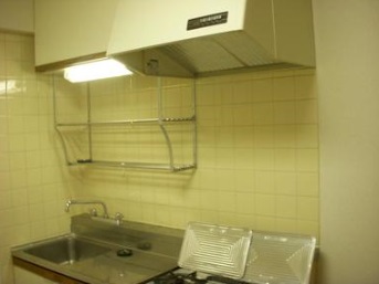 キッチン　別部屋参考写真です。