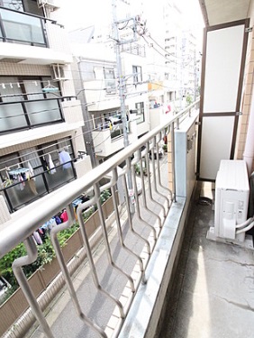バルコニー　別部屋参考写真です。