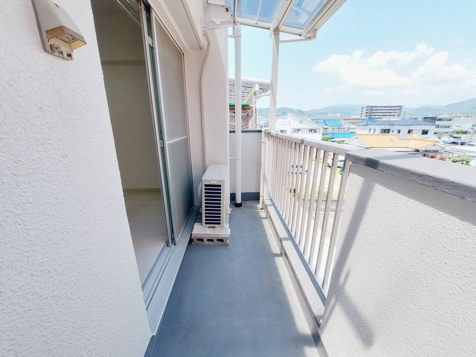 バルコニー　バルコニー