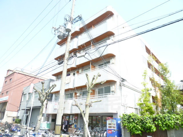 堺市堺区少林寺町東のマンションの建物外観