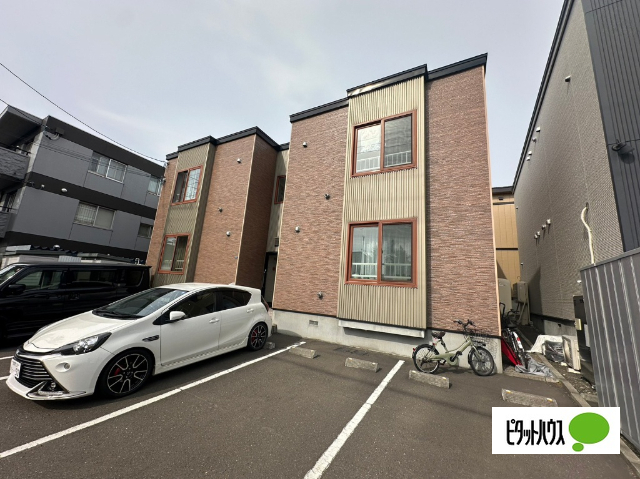 北海道札幌市白石区北郷五条６（アパート）の賃貸物件の外観