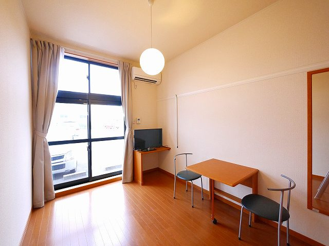 その他部屋・スペース　ゆったりした洋室です