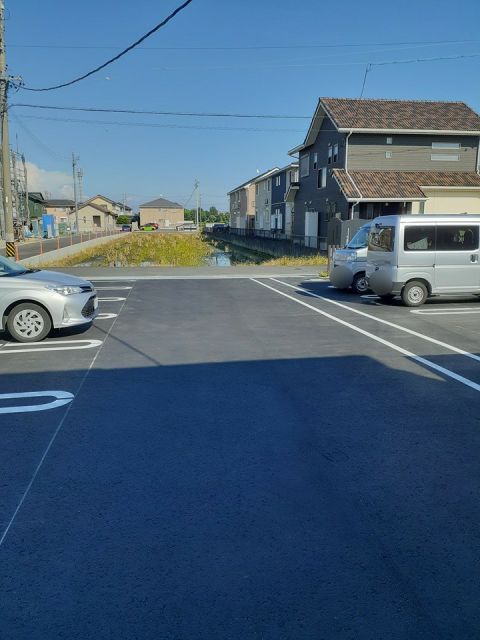 【ハーモニーＳＡＫＵＲＡの駐車場】