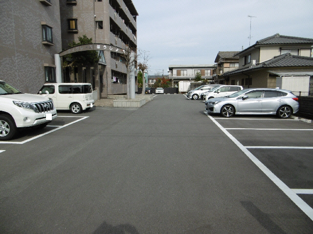 【シティグレースほうしょうの駐車場】