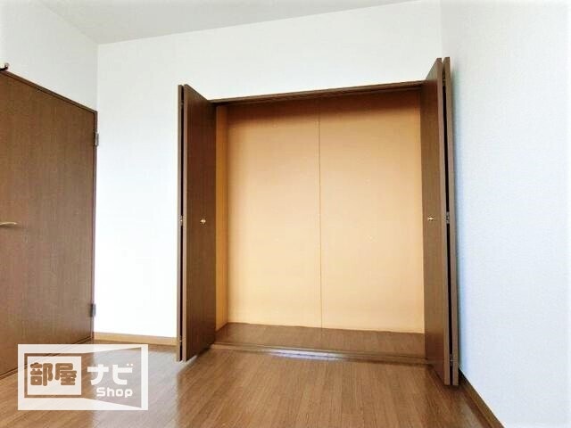 【フォブール竹峰Ａの収納】