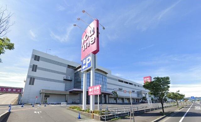 【フォブール竹峰Ａのショッピングセンター】