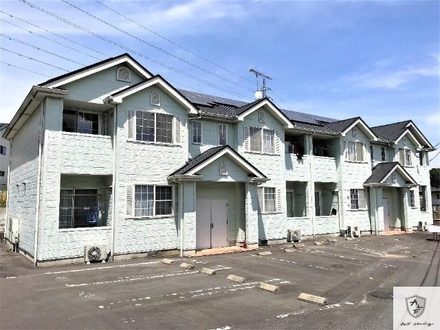 多治見市大原町のアパートの建物外観