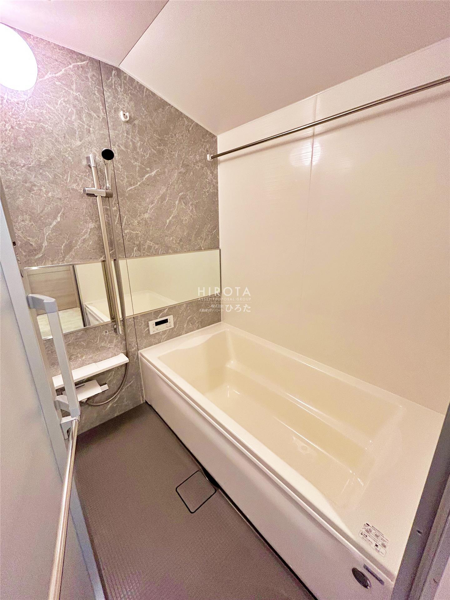 バス・シャワールーム　同仕様写真