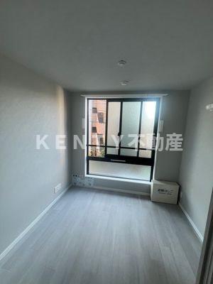 居室・リビング　こちらのリビングで趣味の時間をお楽しみください