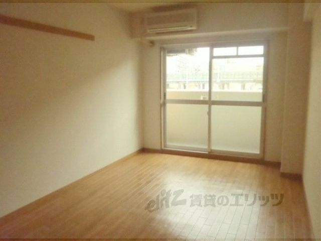 居室・リビング　洋室