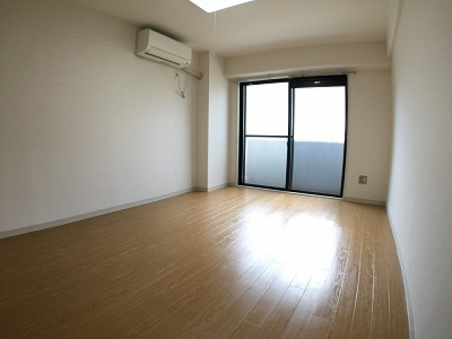 居室・リビング　お部屋によって異なります