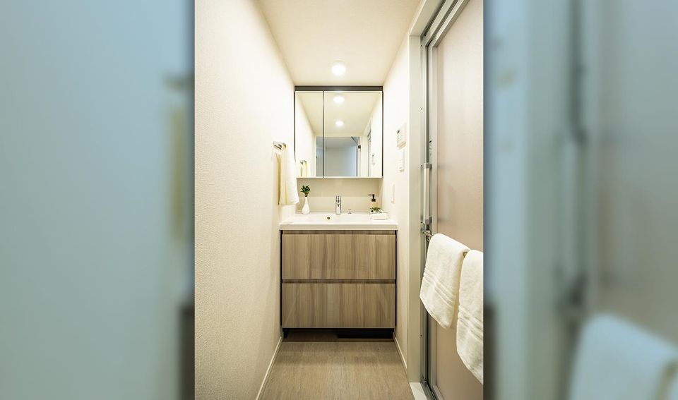 洗面設備　別部屋参考写真です