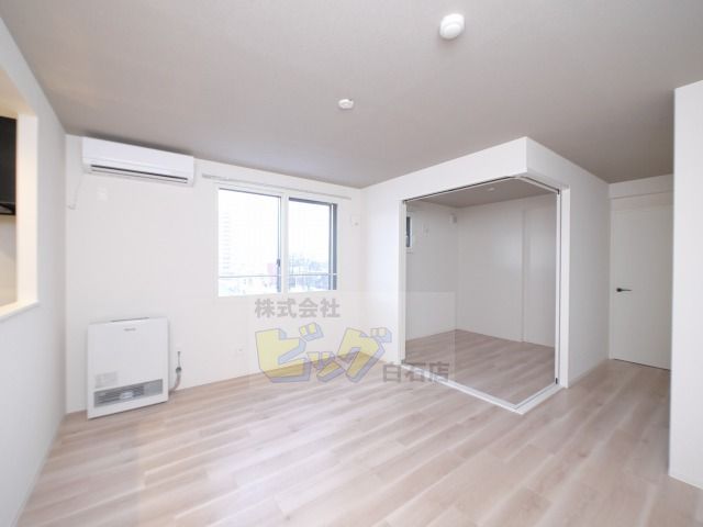 居室・リビング　お洒落なデザイナーズマンションです♪