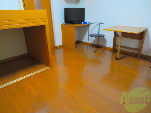 居室・リビング　家具が付いているので、嬉しいポイントですね。