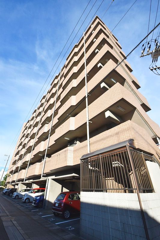 建物外観　アジュール下中野