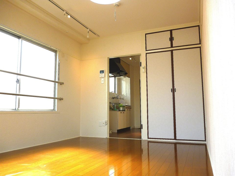 その他部屋・スペース　３畳のキッチンです