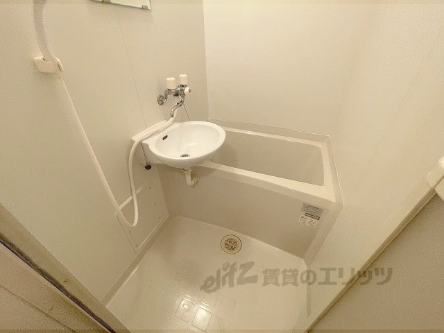 バス・シャワールーム　バス