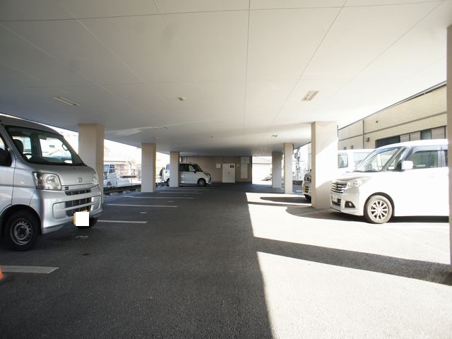 駐車場　駐車場1台込みです♪