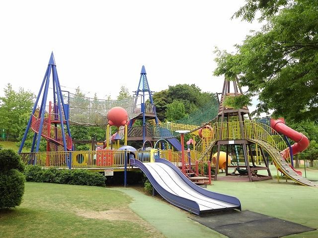 公園　鳥取県立布勢総合公園（公園）まで1200m